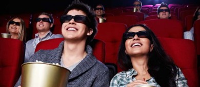 Cines deberán exhibir películas dobladas al español con audiodescripción: SCJN