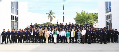 Reconoce la alcaldesa de La Paz el trabajo de Policías Municipales