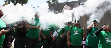 Protestan contra reforma de AMLO que prohibe vapeadores
