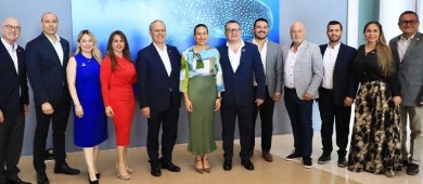 Reconoce el Ayuntamiento de La Paz la labor de los empresarios