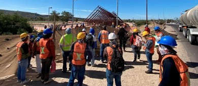 ¡Otra vez! Trabajadores de “El Piojillo” se manifiestan y exigen el pago de salarios atrasados