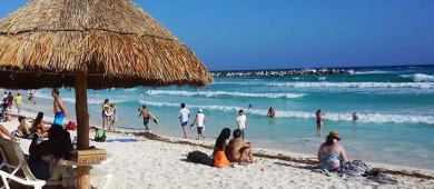 Empresarios estiman derrama por 275,000 mdp en vacaciones de Semana Santa