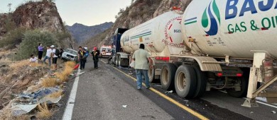 39 lesionados y una persona sin vida en accidente en carretera a Loreto