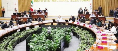 Batea INE solicitud de Xóchitl Gálvez para campaña sobre programas sociales