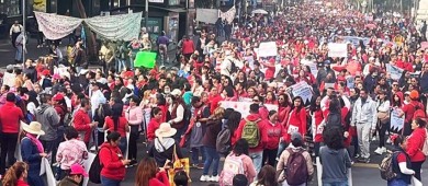 CNTE realiza paro nacional ante el inicio de las negociaciones con AMLO