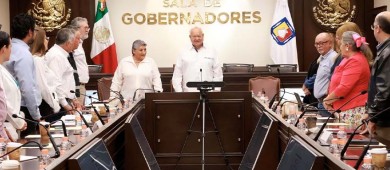 Encabeza Castro Cosío reunión del comité técnico del fideicomiso por Desastres Naturales de BCS