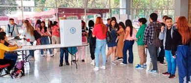 Simulacro Electoral Universitario: Gana Sheinbaum, Máynez segundo y Gálvez tercera