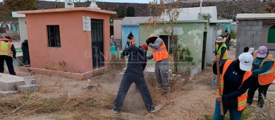 En en óptimas condiciones los panteones de La Paz para este 10 de mayo