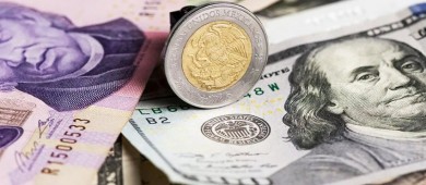 Peso mexicano se debilita a niveles cercanos a 19 por dólar
