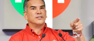 Más de 250 priistas exigen la renuncia de Alejandro Moreno de la dirigencia nacional