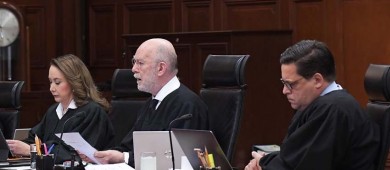 Sheinbaum reta a jueces a inscribirse en elección si se aprueba reforma judicial