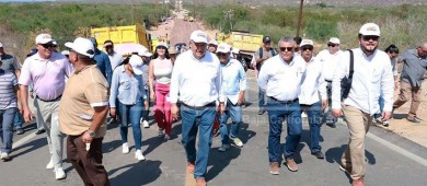 Supervisa gobernador obra del puente santa cruz en Los Cabos
