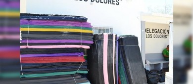 Entrega Gobierno Municipal insumos en refugios temporales de Los Dolores