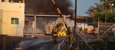 Caos en Sinaloa; se registra incendio y enfrentamientos