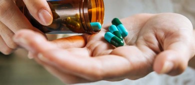 80% de los mexicanos se automedican y pueden dañar su salud: investigadora de la AMIIF