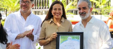 Recibe Ayuntamiento de La Paz reconocimiento como Ciudad Árbol del Mundo