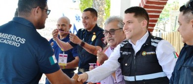 Reconoce Protección Civil Municipal a Bomberos Voluntarios de El Pescadero