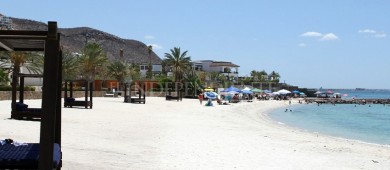 Complejos turísticos invaden la zona federal de playa El Caimancito