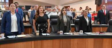 Inicia la XVII Legislatura el primer periodo de sesiones