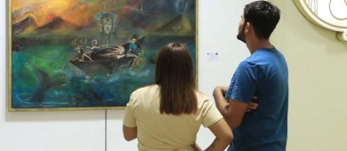 Inauguran en la UABCS la exposición gráfica "Simbiosis" de Scarlett González