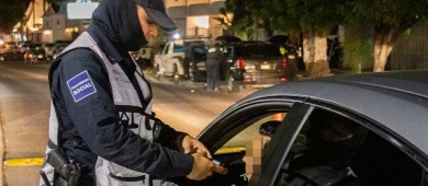 Aplica Policía Municipal de La Paz en operativo más de 200 de pruebas de alcohometría