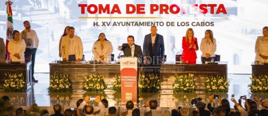“La verdadera transformación llegará por fin a Los Cabos”: Christian Agúndez toma protesta como alcalde