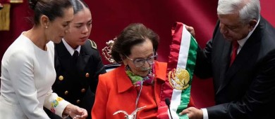 Ifigenia Martínez estuvo tres semanas en terapia intensiva, su motivación era entregar la banda presidencial