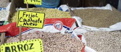 México promete bajar el precio de la tortilla en 10% y autosuficiencia en maíz y frijol