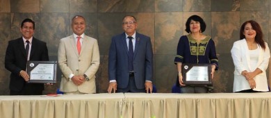 Recibe UABCS acreditación para programas de Economía y Negocios e Innovación Económica por parte del CONACE