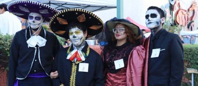 UABCS Celebra el Festival de Día de Muertos con Altares, Catrinas y Tradiciones Mexicanas