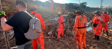 Topos Azteca llegan a Valencia para buscar a desaparecidos