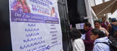 Exhortan a mujeres de 63 y 64 años de edad a registrarse para recibir Pensión del Bienestar