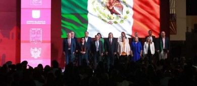 3er informe. Castro Cosío da cuenta a la población del estado que guarda la administración estatal