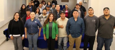 UABCS imparte taller de ahumado artesanal de ostión para productores acuícolas en Comondú