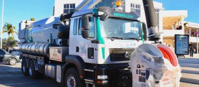 Con una inversión de 18 mdp, entregan al OOMSAPAS La Paz una nueva unidad Vactor