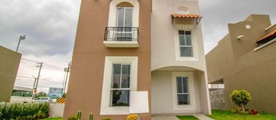 Senado avala reforma que cede a Infonavit la función de construir viviendas