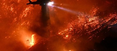 Trump califica de “incompetentes” a encargados de combatir incendios en California