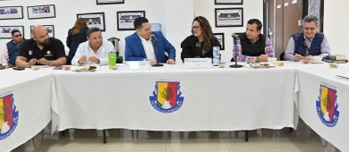 Se reúne Comisión de Ecología y Medio Ambiente con SEMARNAT