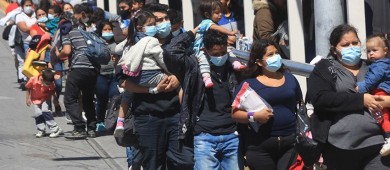 Sheinbaum anuncia 35 mil empleos junto al CCE para ‘paisanos deportados’