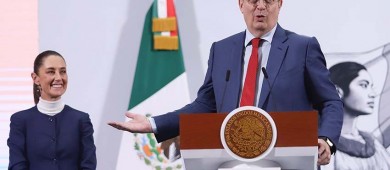 Ebrard califica de “insólito” acuerdo logrado por Sheinbaum para evitar aranceles de EE.UU.