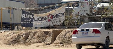 Vecinos de Cerro Colorado denuncian a empresa concretera por actividad industrial en zona resi-dencial