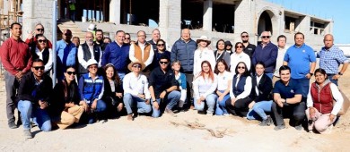 Rector de la UABCS y Gobernador de BCS supervisan avances en la construcción de la primera sede universitaria en La Ribera