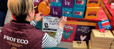 Profeco realiza operativo para evitar abusos durante San Valentín
