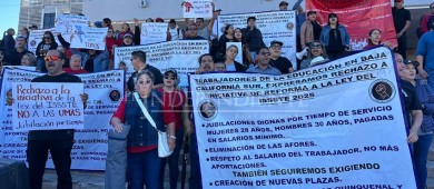 Denuncian amenazas y presiones contra maestros por protesta contra la reforma al ISSSTE
