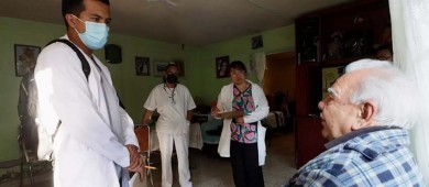 Obesidad detona riesgo de cáncer en mujeres; crece peligro en más jóvenes