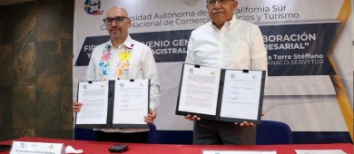 UABCS y CONCANACO SERVYTUR firman convenio para fomentar el emprendimiento juvenil