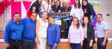 Llevan alegría y festejo a todo Mulegé en gira del día de las madres y día de la niñez