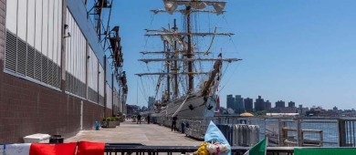 Autoridades recibieron 3 llamadas de asistencia del buque Cuauhtémoc 4 minutos después de zarpar