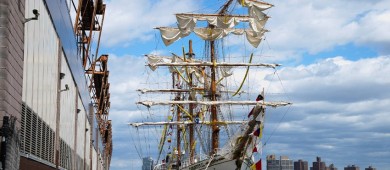 Piloto de puerto de NY controlaba buque Cuauhtémoc previo a accidente: Marina