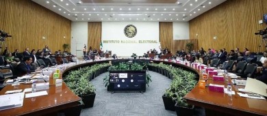 Senado entrega al INE expedientes de candidatos a jueces, magistrados y ministros de la Corte